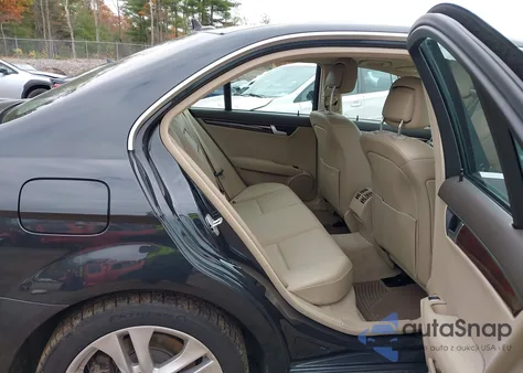 2014 Mercedes-Benz C 300 Luxury 4Matic from USA, damaged, VIN WDDGF8AB8EG176939